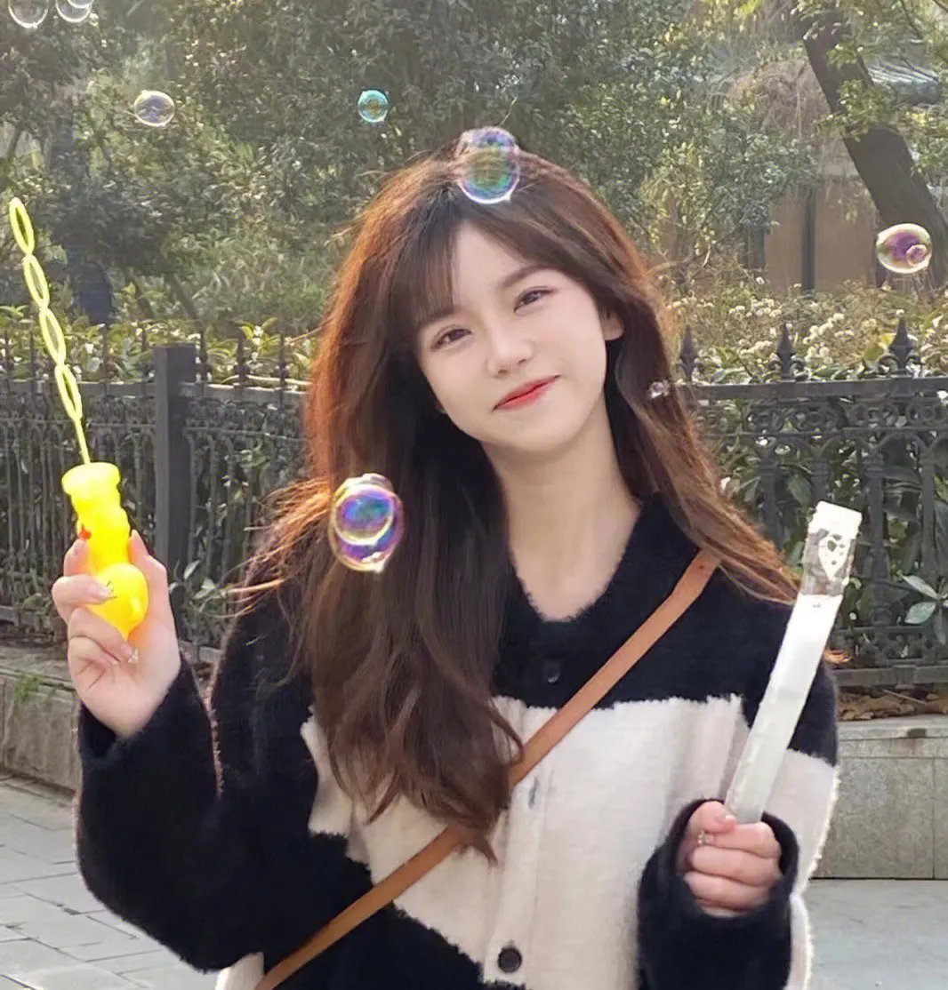 我中奖后男友偷错彩票